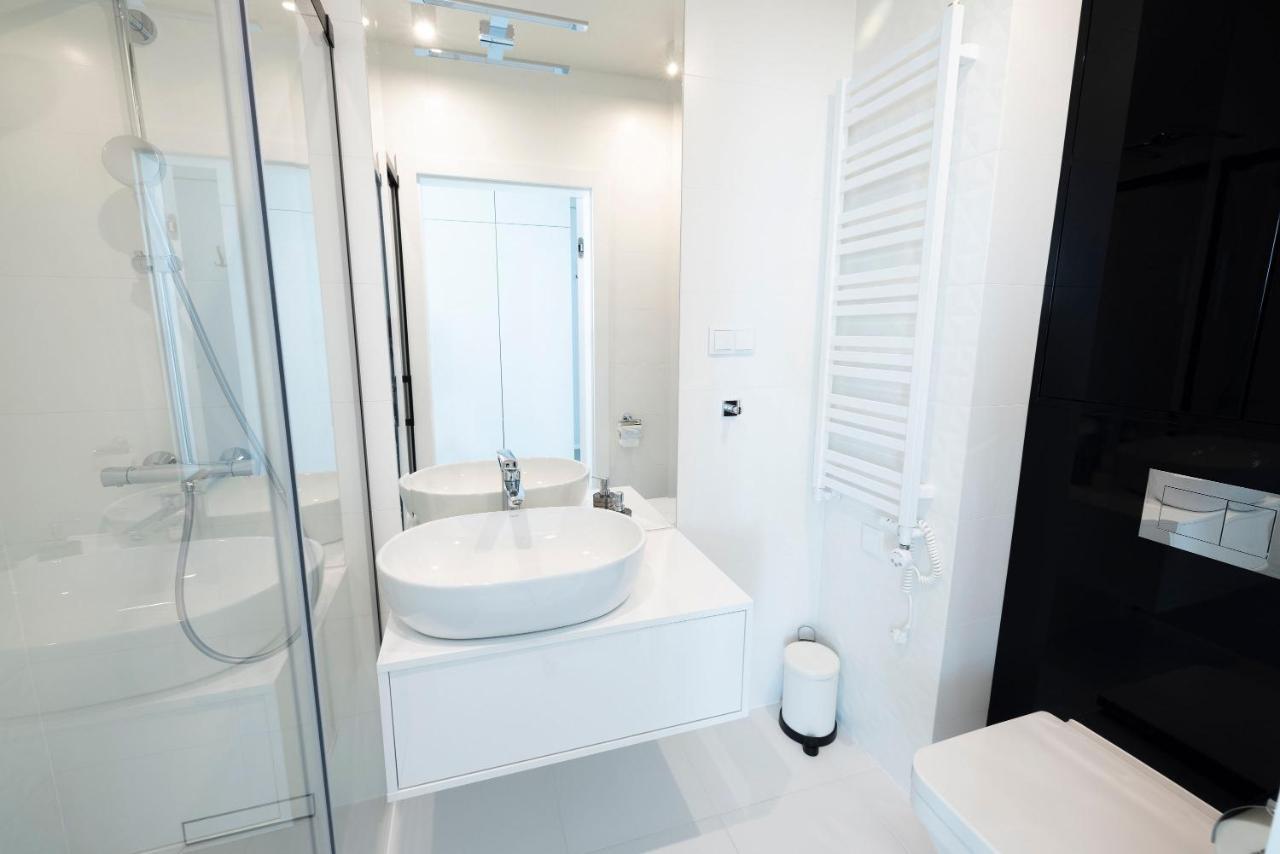 Wave Private Apartment - Fancy Sunset เมียนซิดดรอแย ภายนอก รูปภาพ